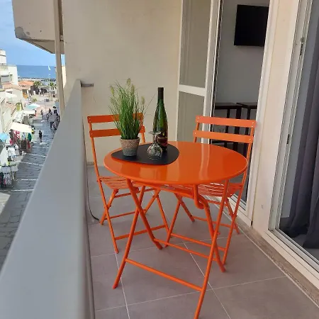 Charme Du Cap D'agde * آجد