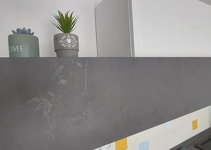 Charme Du Cap D'agde Apartamento *